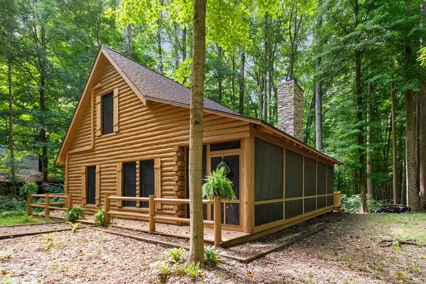 347 Georgetown Colony, Buchanan, MI 49107