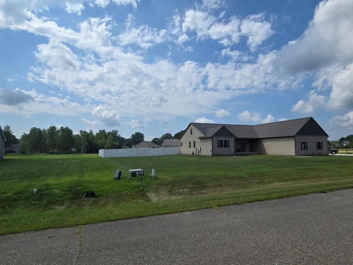 48131 Timber Creek Drive, Belleville, MI 48111 - Image #1