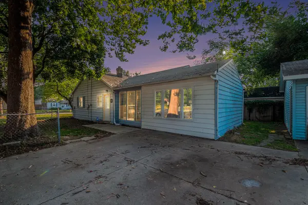 960 33rd Street Sw, Wyoming, MI 49509