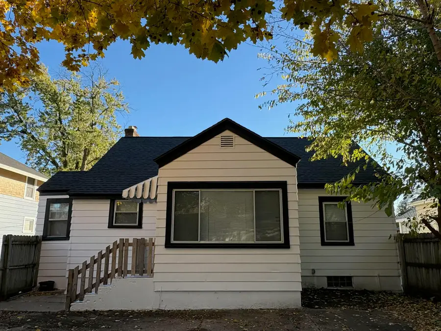 825 Roger Street Nw, Grand Rapids, MI 49544 - Image #2