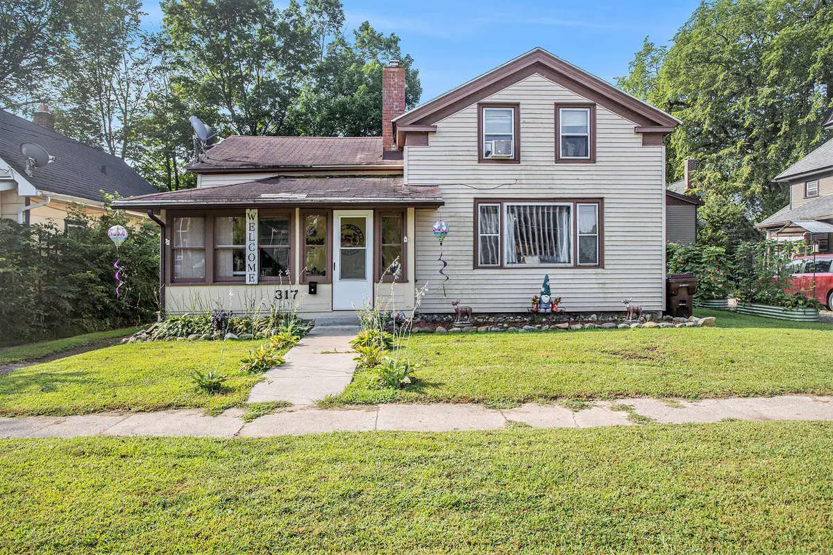 317 W Hanover Street, Marshall, MI 49068 - Image #1