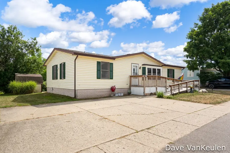 4340 Brookmere Drive Se, Grand Rapids, MI 49512 - Image #2