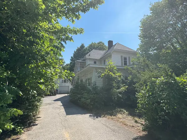 484 W Napier Avenue, Benton Harbor, MI 