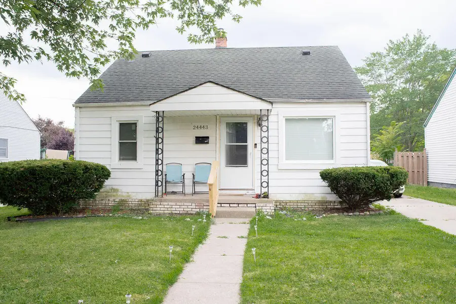 24443 Powers Avenue, Dearborn Heights, MI 48125 - Image #2