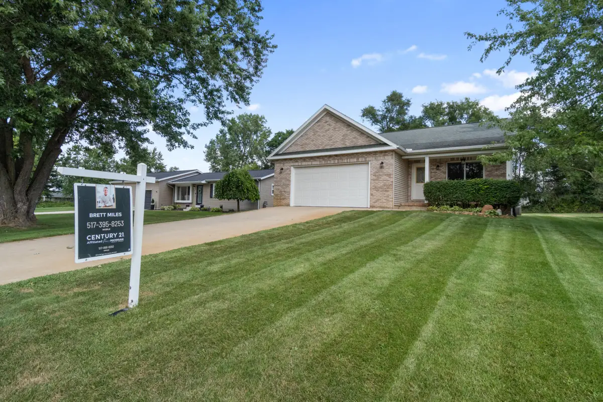 125 W Princess Drive, Brooklyn, MI 49230 - Image #1