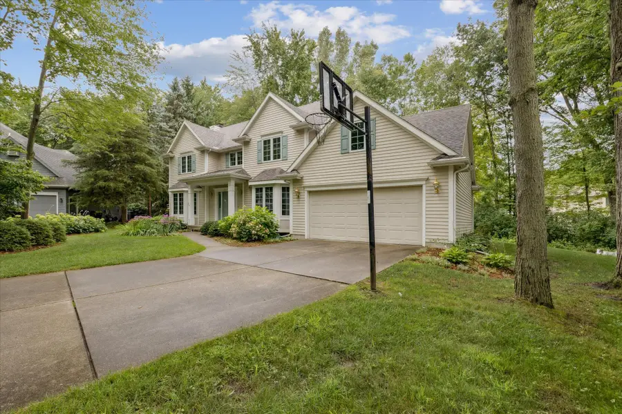 2611 Walden Woods Court, Midland, MI 48640 - Image #3