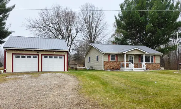 2617 Dale Drive, Six Lakes, MI 48886