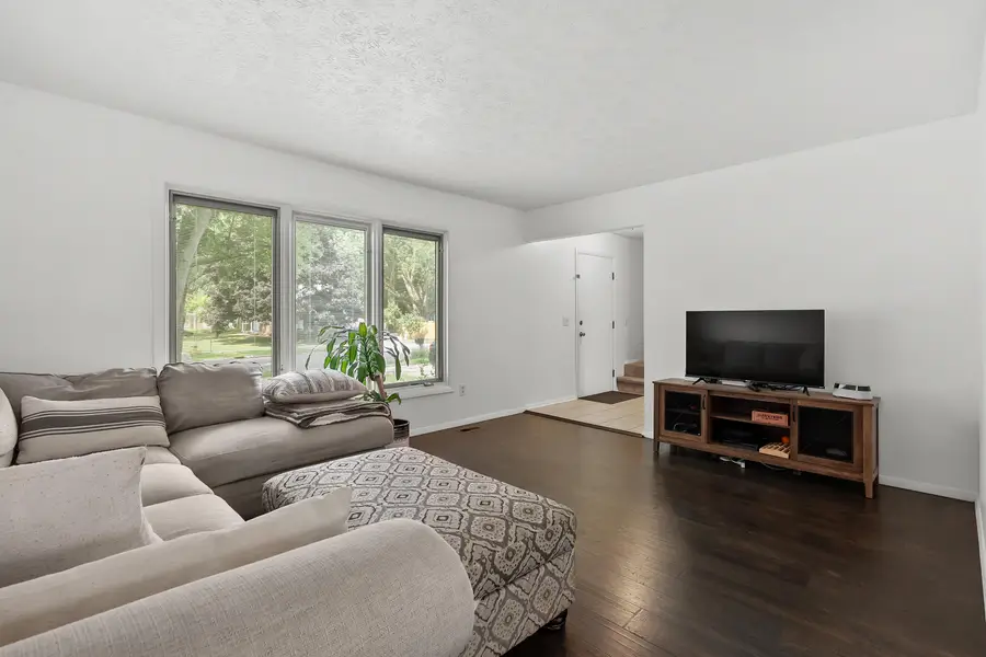 6303 Surrey Street, Portage, MI 49024 - Image #2