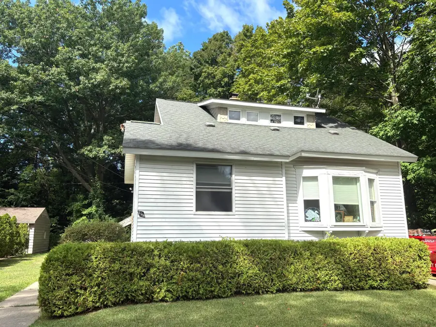 264 Hubbard Street, South Haven, MI 49090 - Image #2