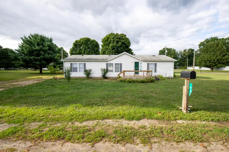 485 E South Street, Marcellus, MI 49067 - Image #2