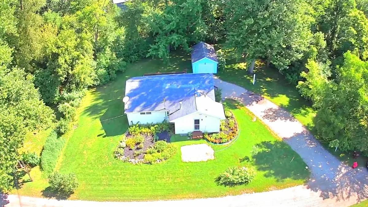 5633 Thornapple Lake Road, Nashville, MI 49073 - Image #1