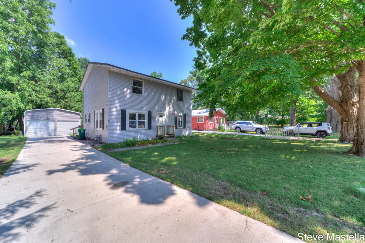 616 E Slocum Street, Whitehall, MI 49461 - Image #1
