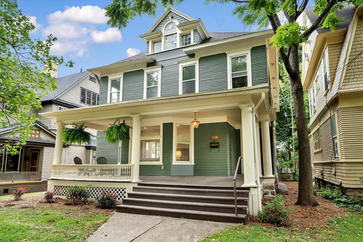 233 Morris Avenue Se, Grand Rapids, MI 49503 - Image #1