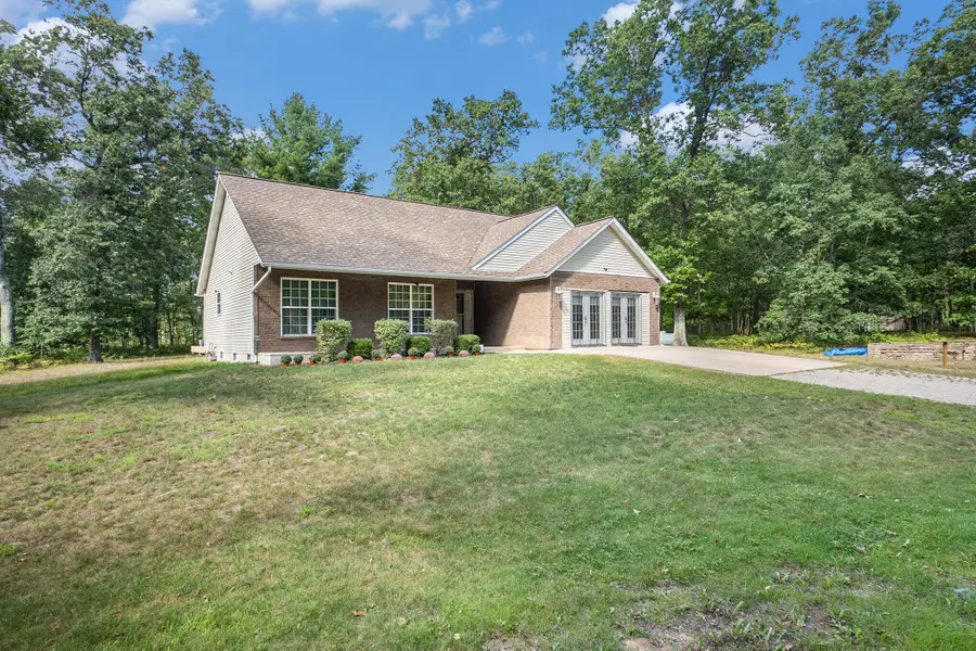 2715 W 13 Mile Road, Bitely, MI 49309 - Image #3