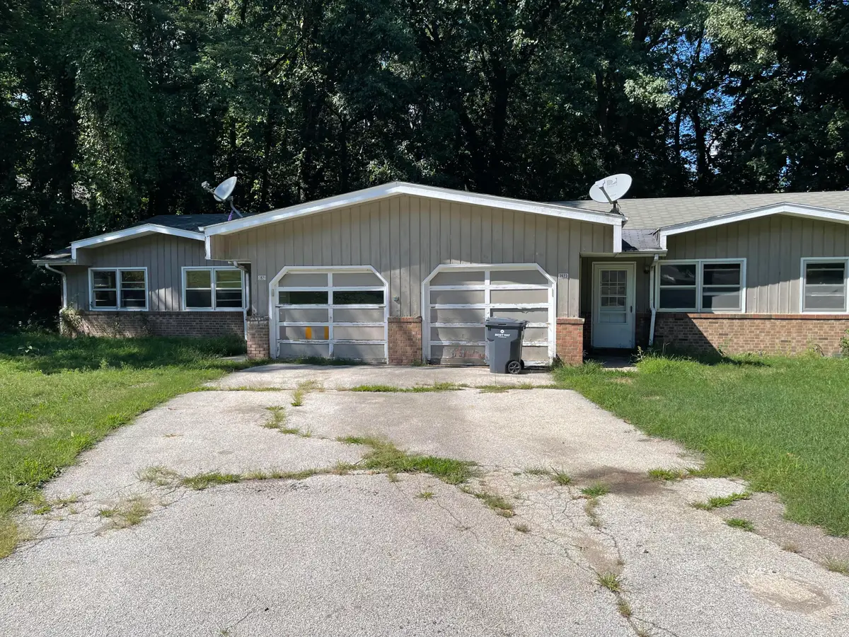 3921 3923 Reinhardt Drive, Saint Joseph, MI 49085 - Image #1