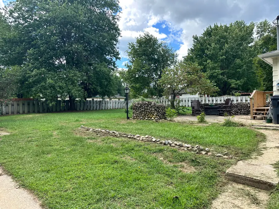 65835 Gridley Road, Hartford, MI 49057 - Image #3