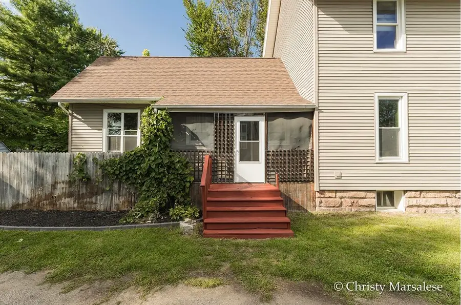 917 S Bridge Street, Belding, MI 48809 - Image #3