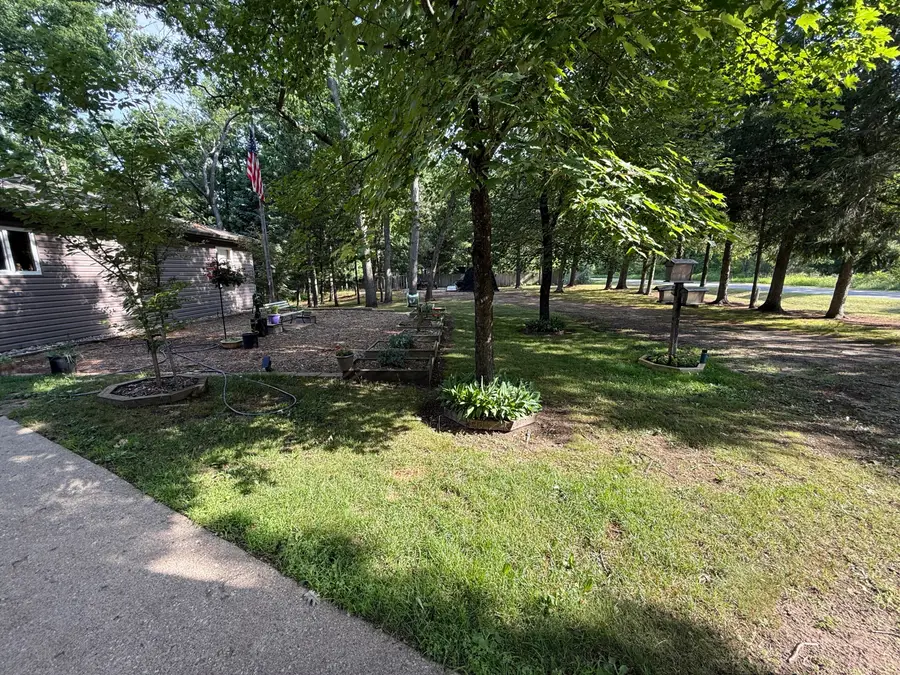 8733 S James Road, Baldwin, MI 49304 - Image #2