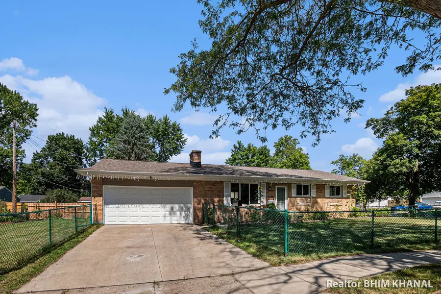 3100 Glenbrook Drive, Lansing, MI 48911 - Image #3