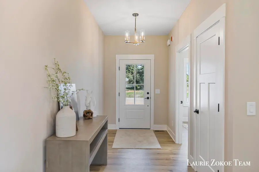 4341 Tallman Woods Drive Nw #9, Walker, MI 49534 - Image #3