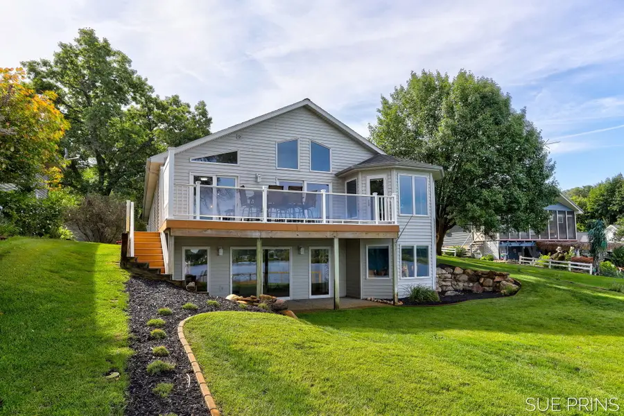 5855 Ridge Street, Newaygo, MI 49337 - #3