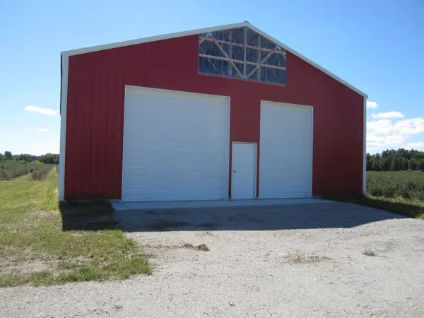 1997 E Townline Road, Free Soil, MI 49411