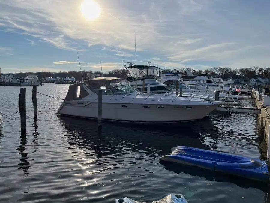 1000 Riverview Drive #11, Benton Harbor, MI 49022 - Image #2