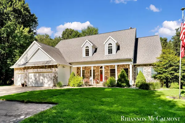 7775 N Arroyo Vista Drive Ne, Rockford, MI 49341