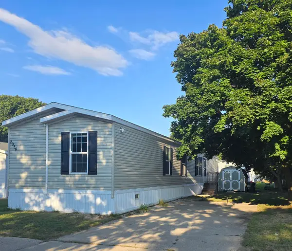 2054 Ironwood West Court, Muskegon, MI 49442