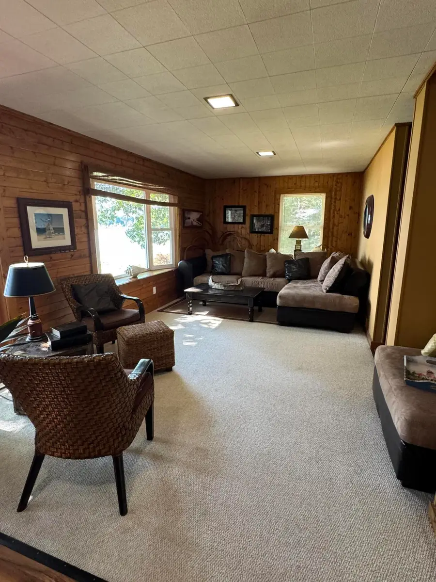 11547 Scott Park Road, Delton, MI 49046 - Image #3