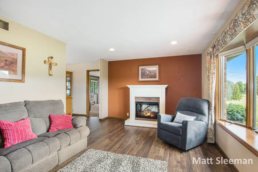 177 96th Ave, Holland, MI 49424 - Image #3