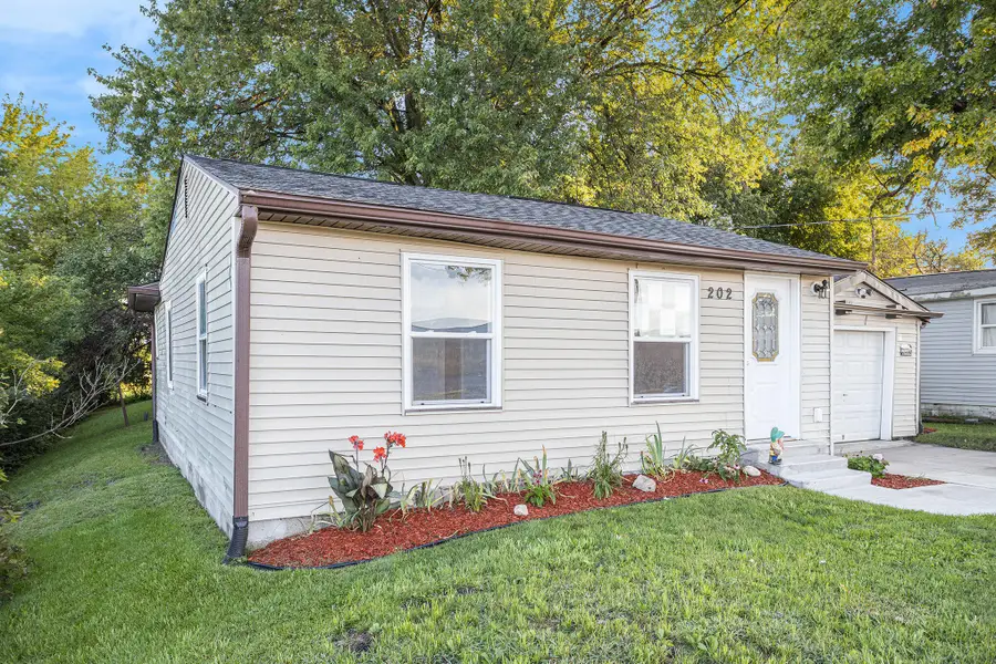 202 W Mosel Avenue, Kalamazoo, MI 49004 - Image #2