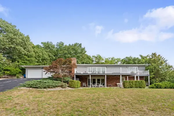 48020 Ridge Road, New Buffalo, MI 49117