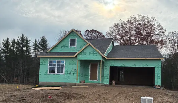 1919 Lowe Drive, Spring Lake, MI 49456