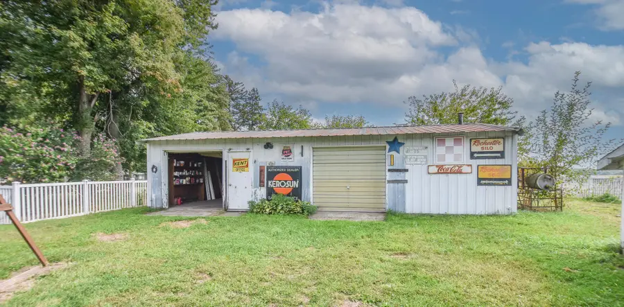 44 Berry Street, Quincy, MI 49082 - Image #3