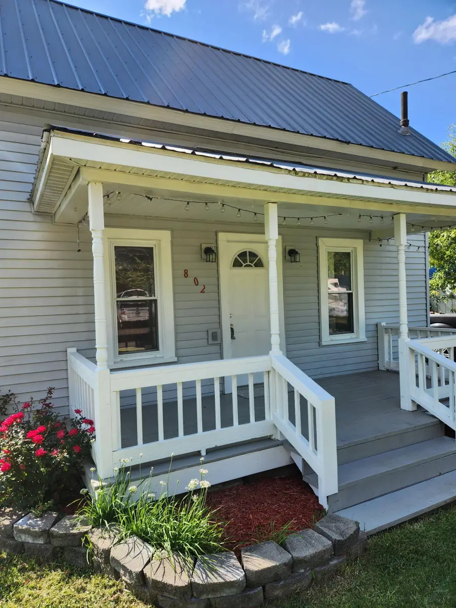 802 Parker Street, Crystal, MI 48818 - Image #3