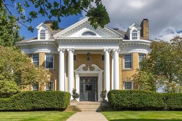 60 Prospect Avenue Ne, Grand Rapids, MI 49503