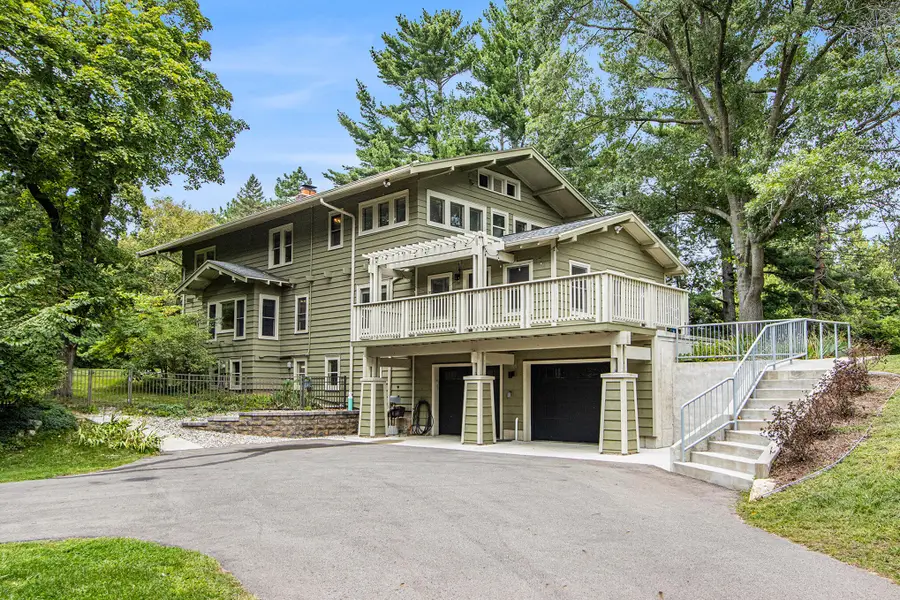 2340 Springhill Drive, Kalamazoo, MI 49008 - Image #2