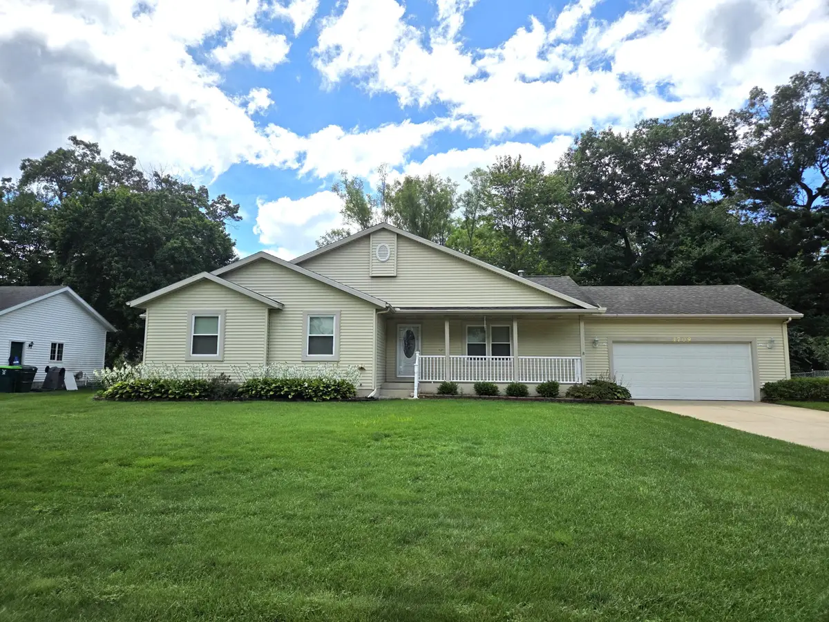 1709 Hampstead Drive, Muskegon, MI 49445 - Image #1
