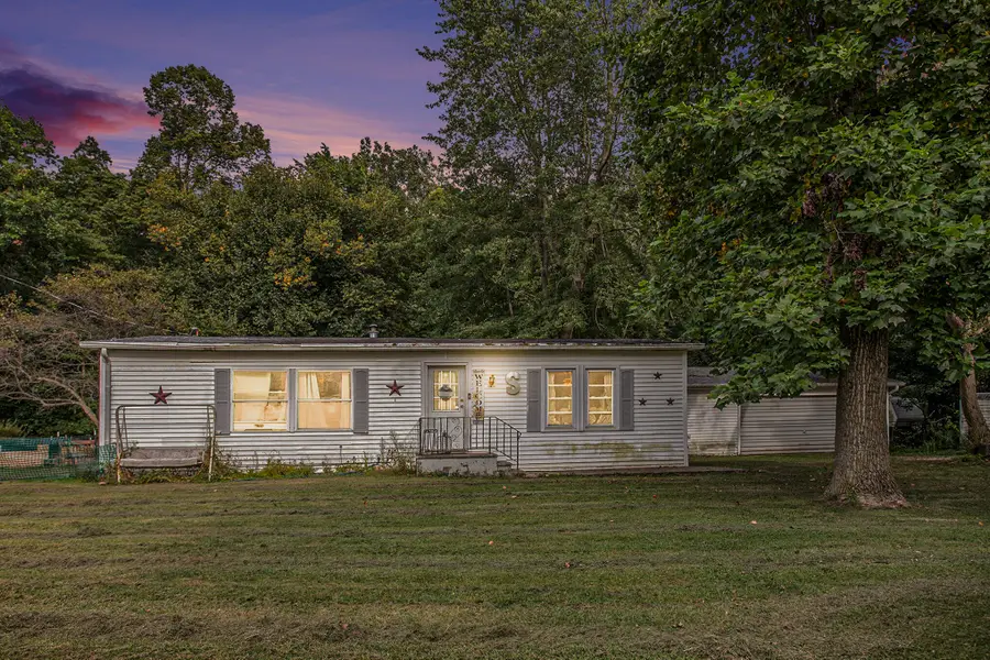 316 Kane Road, Colon, MI 49040 - Image #2