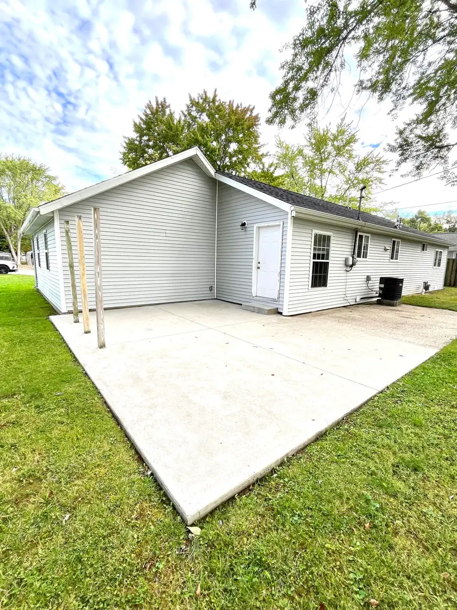 415 Riverside Drive, Watervliet, MI 49098 - Image #3