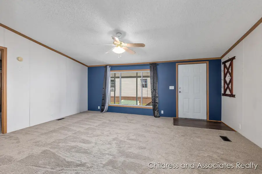 785 Pinecreek, Middleville, MI 49333 - Image #3