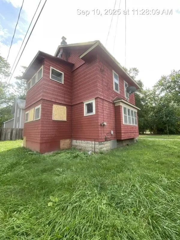 112 Lincoln Ct Court, Jackson, MI 49203 - Image #3