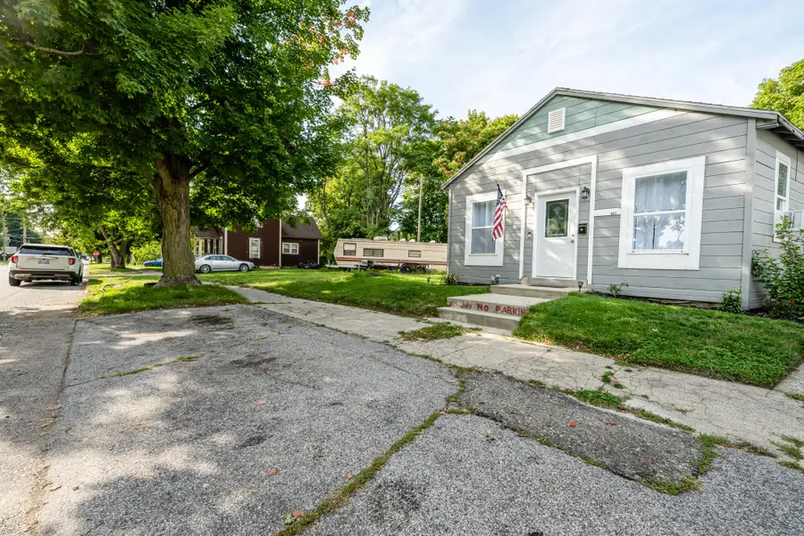 307 E Telegraph Street, Dowagiac, MI 49047 - Image #3