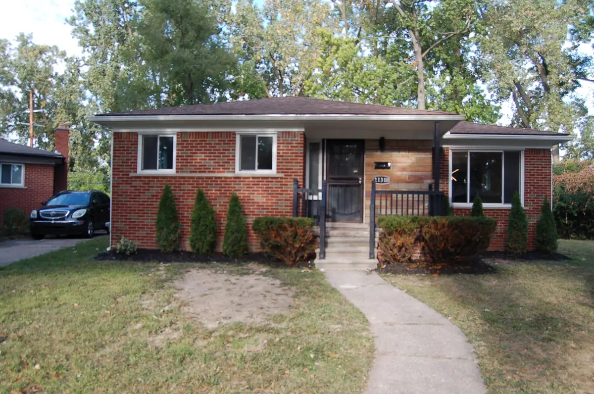 21310 Gardner Street, Oak Park, MI 48237 - Image #1