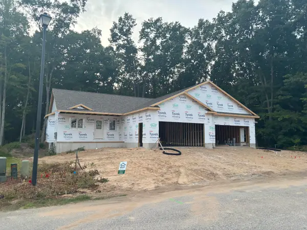 1513 W Addison Way, Muskegon, MI 49445