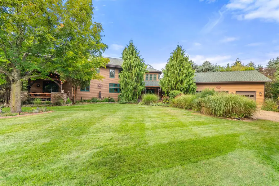 4641 E Allen Road, Webberville, MI 48892 - Image #2