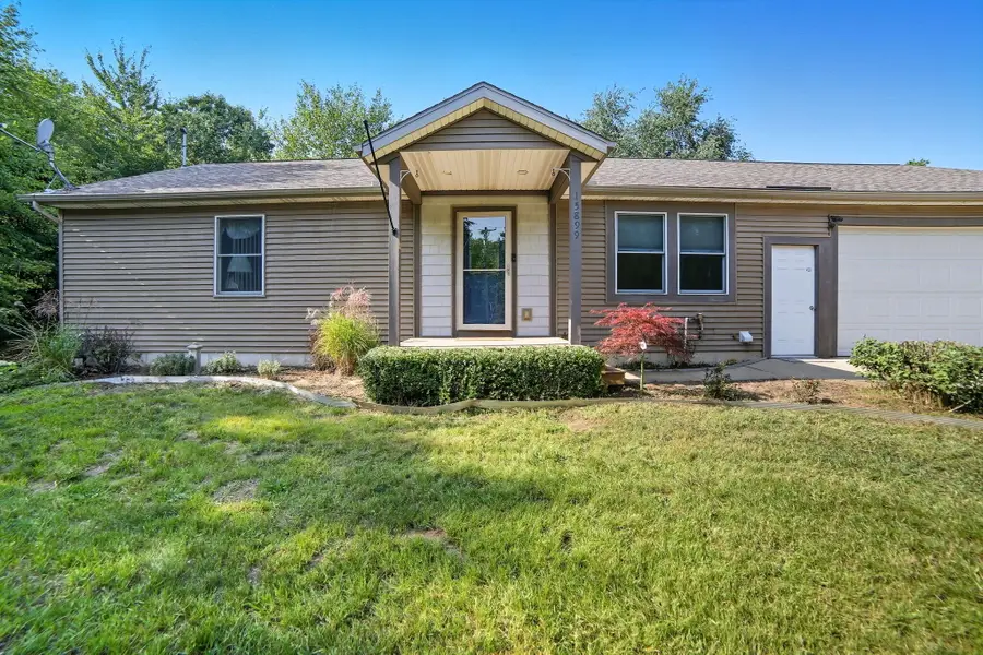 15899 Fillmore Street, West Olive, MI 49460 - Image #2