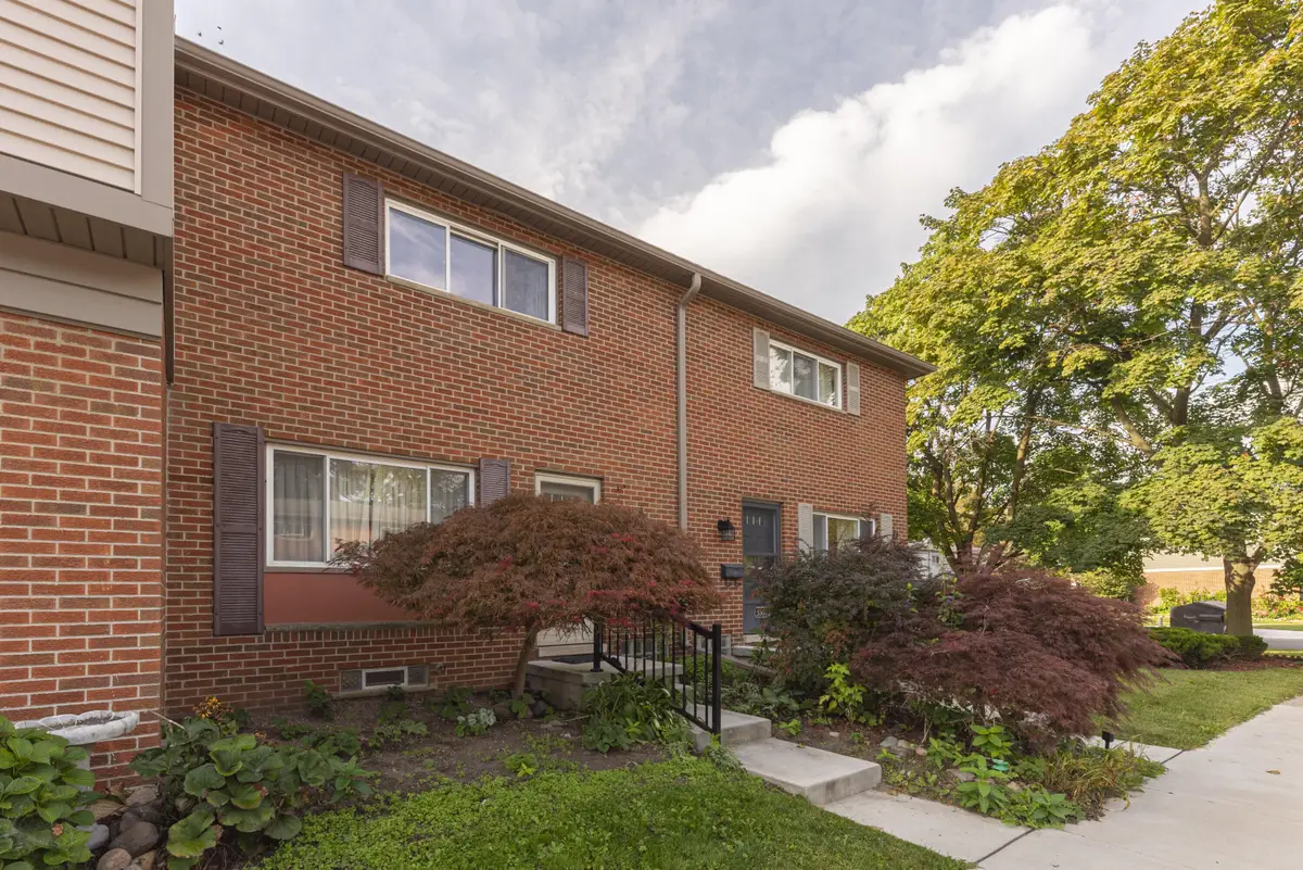 3302 Williamsburg Road, Ann Arbor, MI 48108 - Image #1