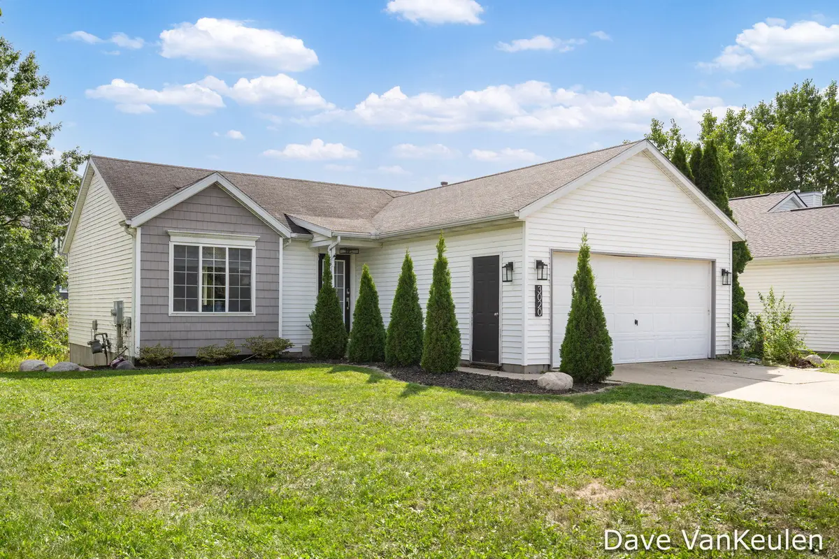 3020 Burritt Street Nw, Grand Rapids, MI 49504 - Image #1